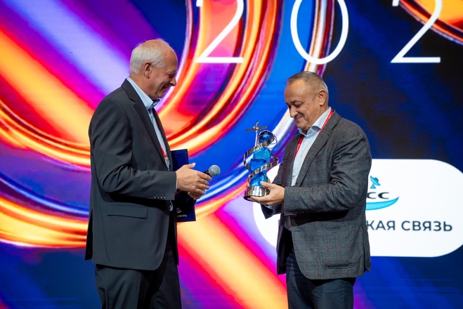 zSatcomrus awards DSC_2291.jpg